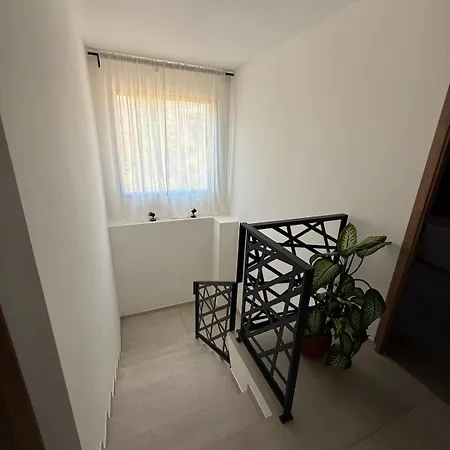 New Apartment, 3 Bedrooms, Sea View * ポルトヴェッキオ