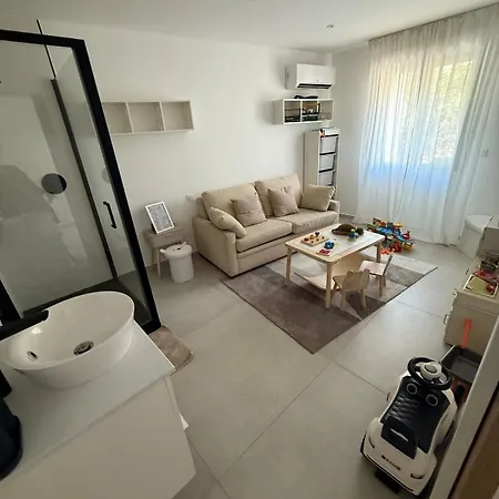New Apartment, 3 Bedrooms, Sea View * ポルトヴェッキオ