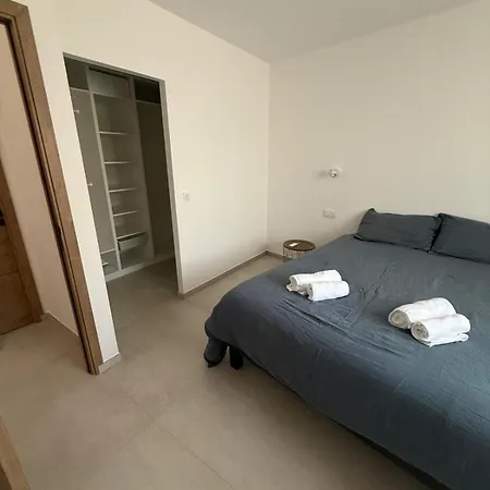 New Apartment, 3 Bedrooms, Sea View * ポルトヴェッキオ