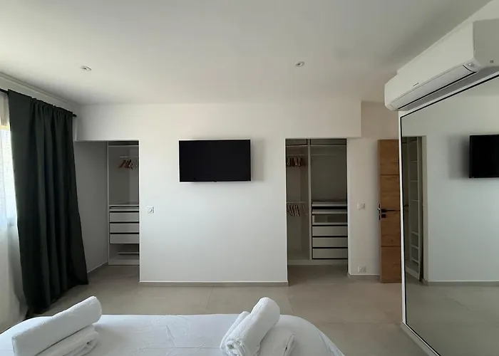 アパート New Apartment, 3 Bedrooms, Sea View *